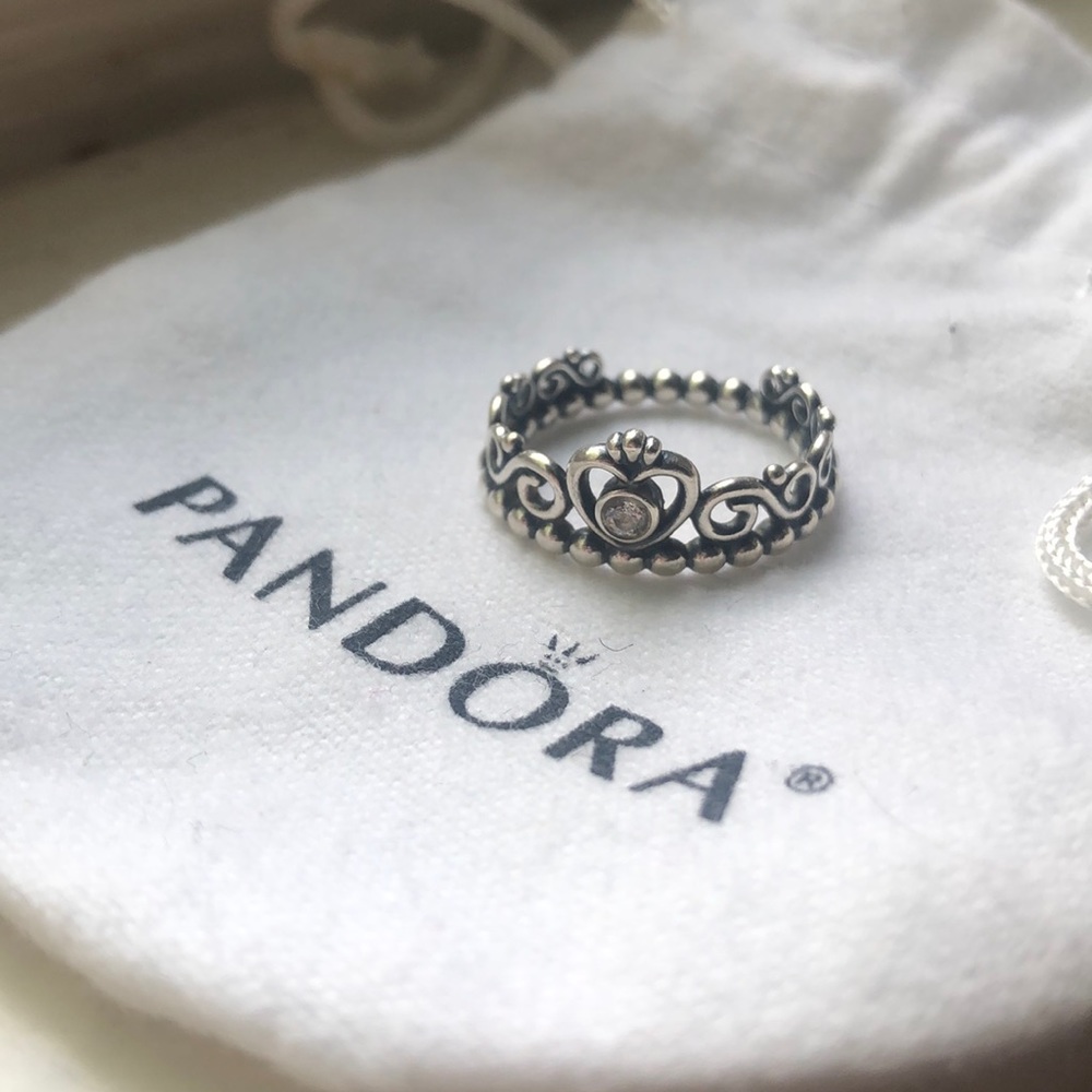 Pandora Princess Tiara Crown Ring